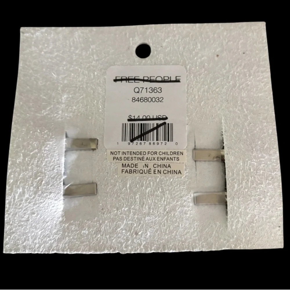 Free People Mini Bow Set NWT - Picture 2 of 2